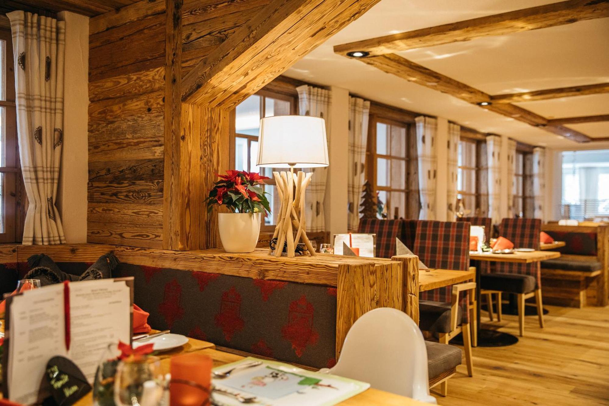 "Ferienwohnung Ess" - Annehmlichkeiten Von 4-Sterne Familien-Und Wellnesshotel Viktoria Koennen Mitbenutzt Werden Oberstdorf Exteriör bild