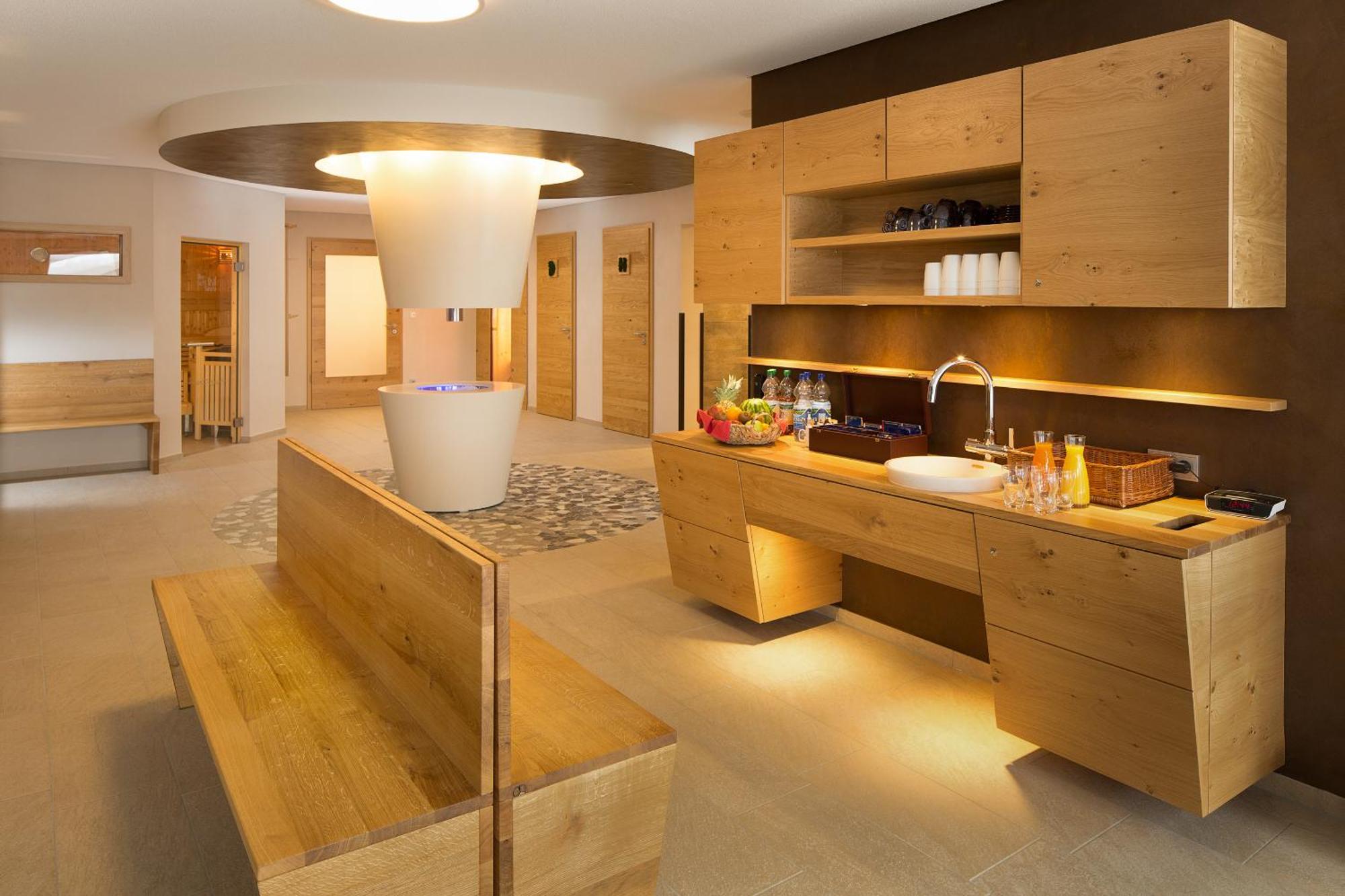 "Ferienwohnung Ess" - Annehmlichkeiten Von 4-Sterne Familien-Und Wellnesshotel Viktoria Koennen Mitbenutzt Werden Oberstdorf Exteriör bild