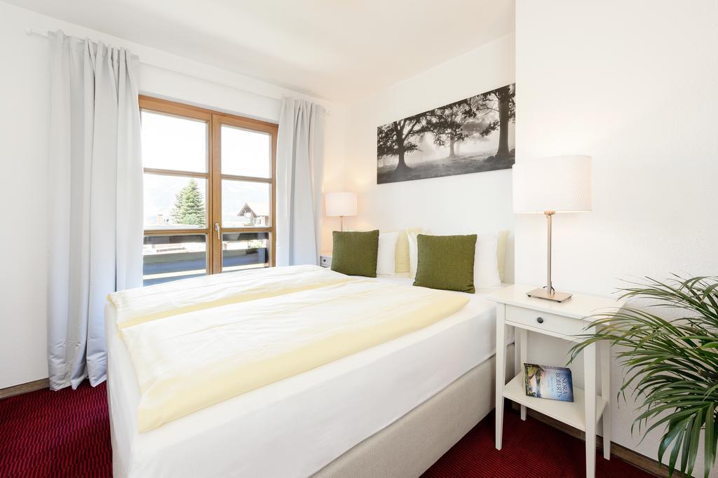 "Ferienwohnung Ess" - Annehmlichkeiten Von 4-Sterne Familien-Und Wellnesshotel Viktoria Koennen Mitbenutzt Werden Oberstdorf Exteriör bild