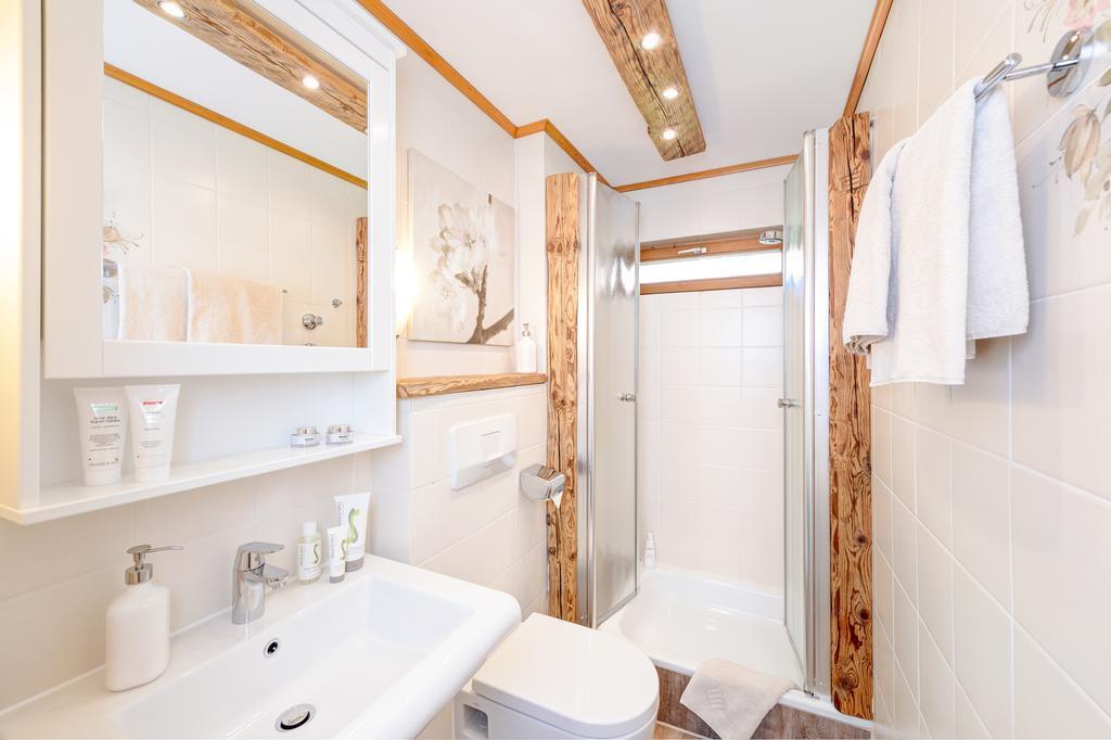 "Ferienwohnung Ess" - Annehmlichkeiten Von 4-Sterne Familien-Und Wellnesshotel Viktoria Koennen Mitbenutzt Werden Oberstdorf Exteriör bild